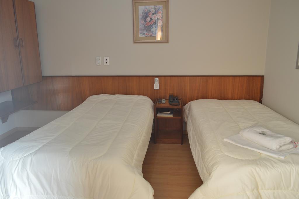 Hotel Chantilly Presidente Prudente Kamer foto