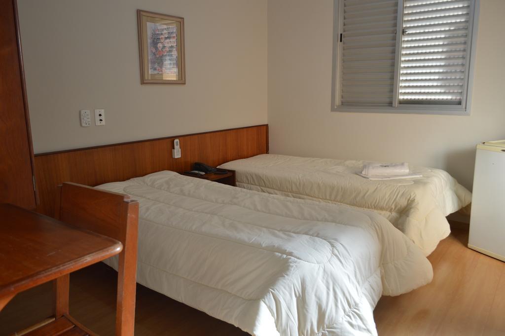 Hotel Chantilly Presidente Prudente Kamer foto