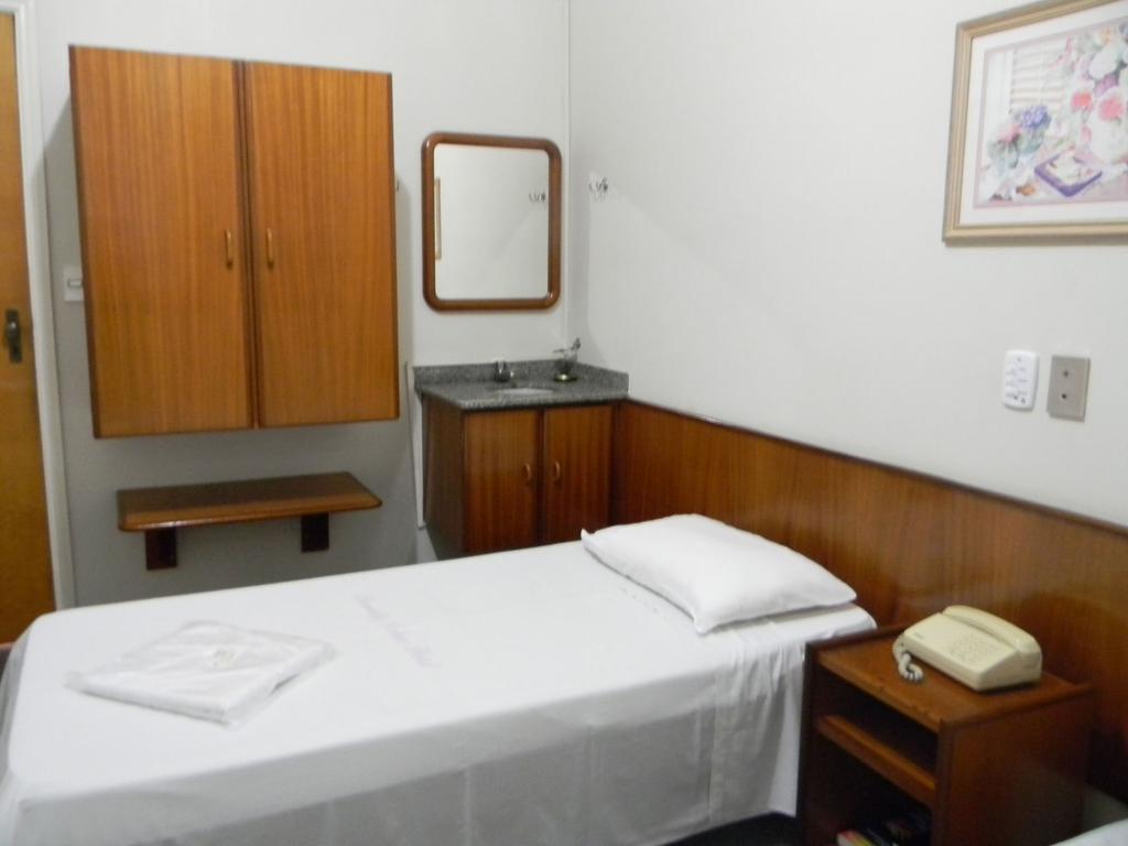 Hotel Chantilly Presidente Prudente Buitenkant foto