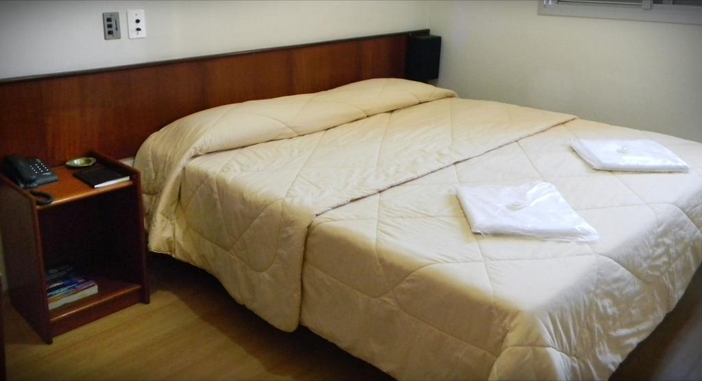 Hotel Chantilly Presidente Prudente Buitenkant foto